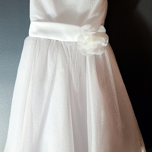 Rare Addictions White Flower Girl size 10 sleeveless, Long VERY Clean Classy - Picture 6 of 16